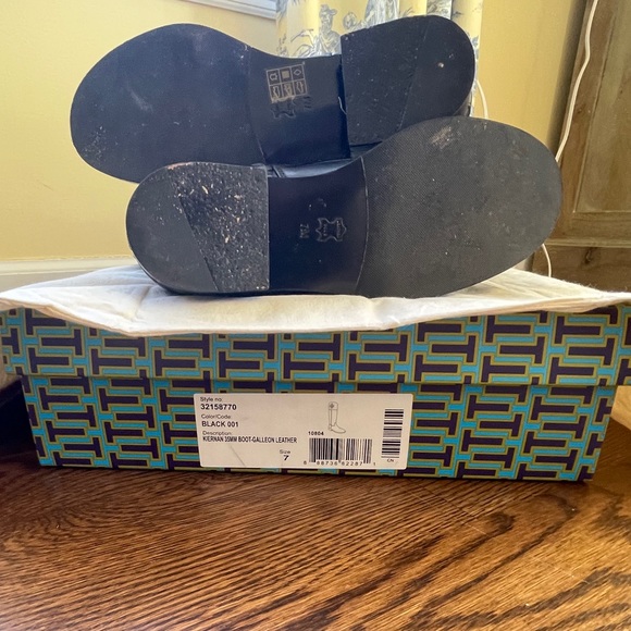 Tory Burch Kiernan Leather Boots - Picture 3 of 7